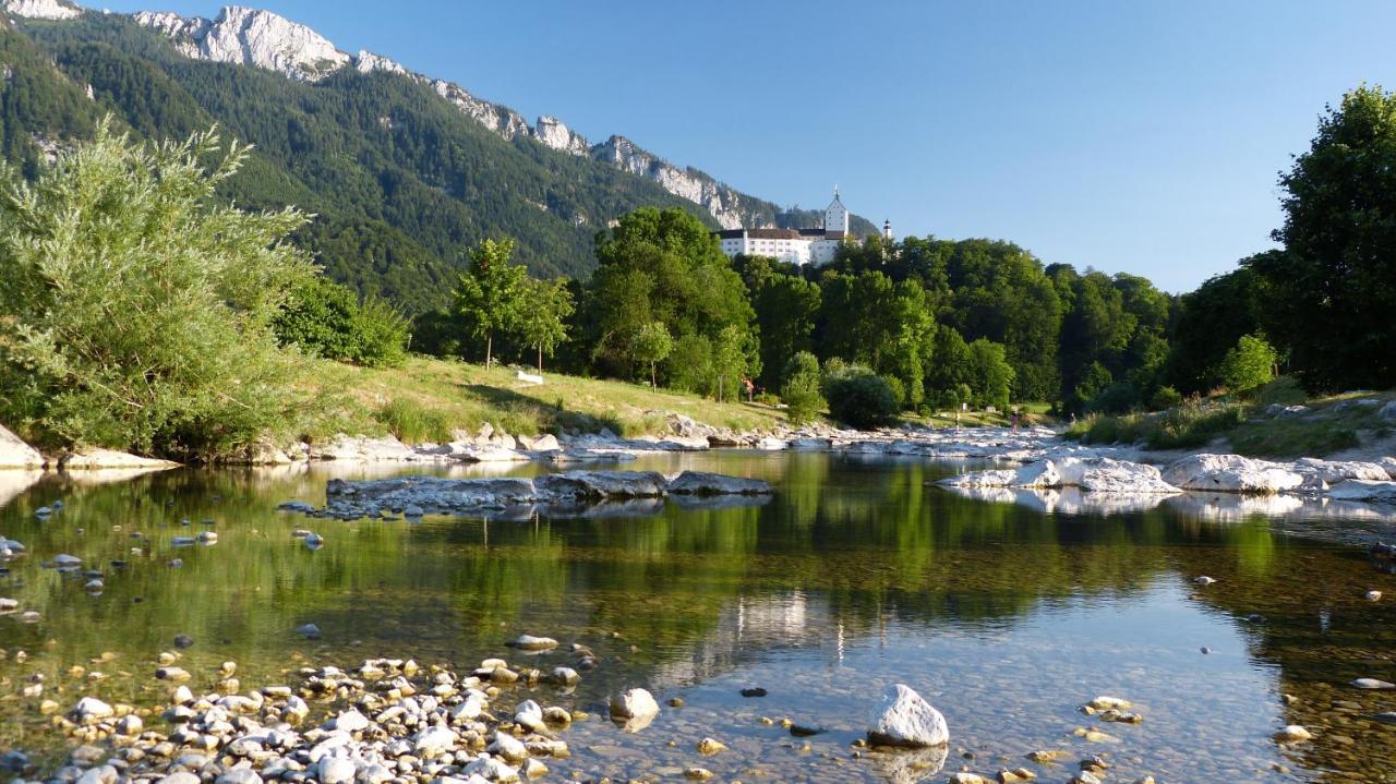 Готель Wirtshaus Zum Baumbach Ашау-ім-Кімгау Екстер'єр фото